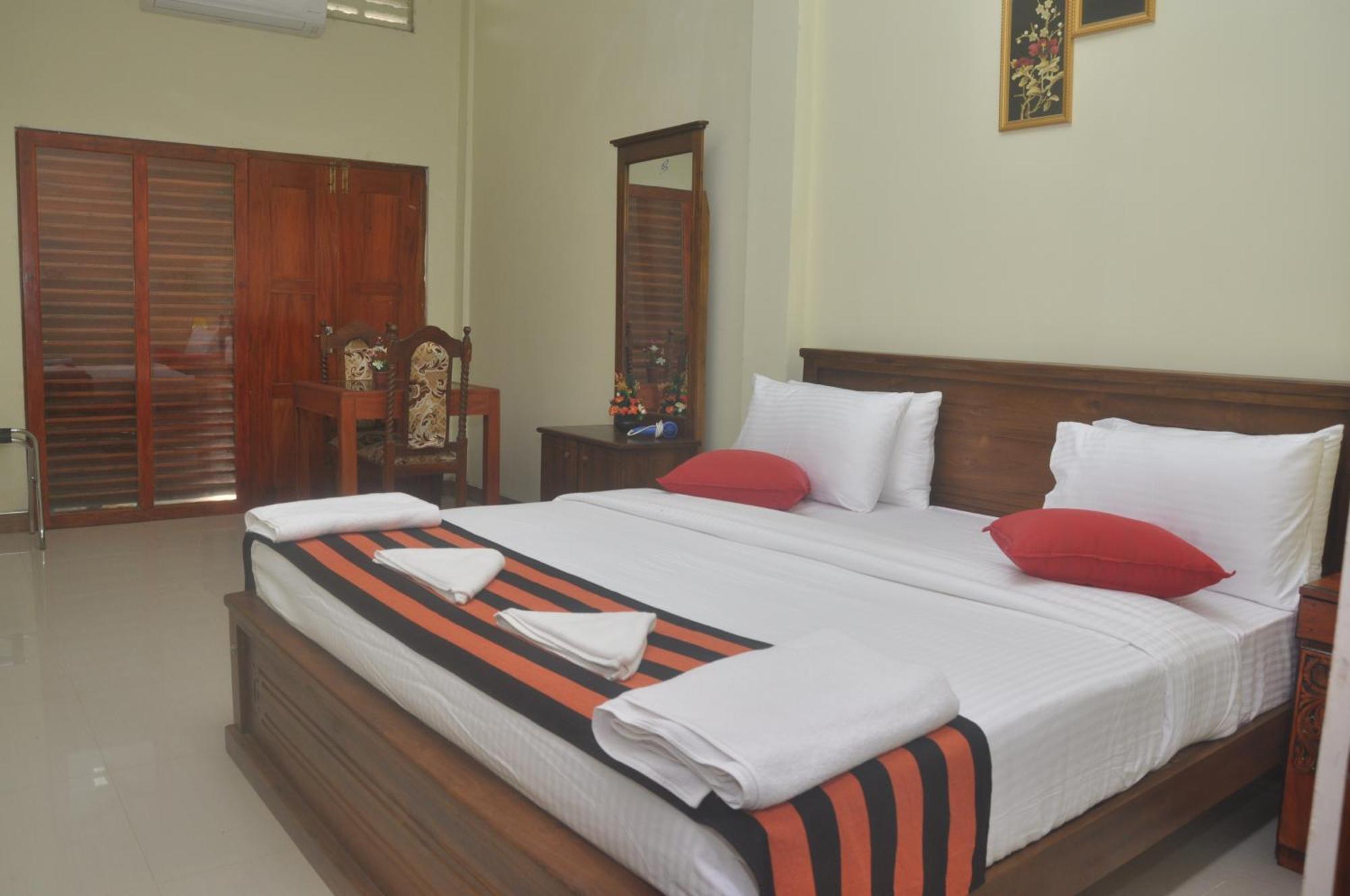 The Max Villa Negombo Eksteriør billede