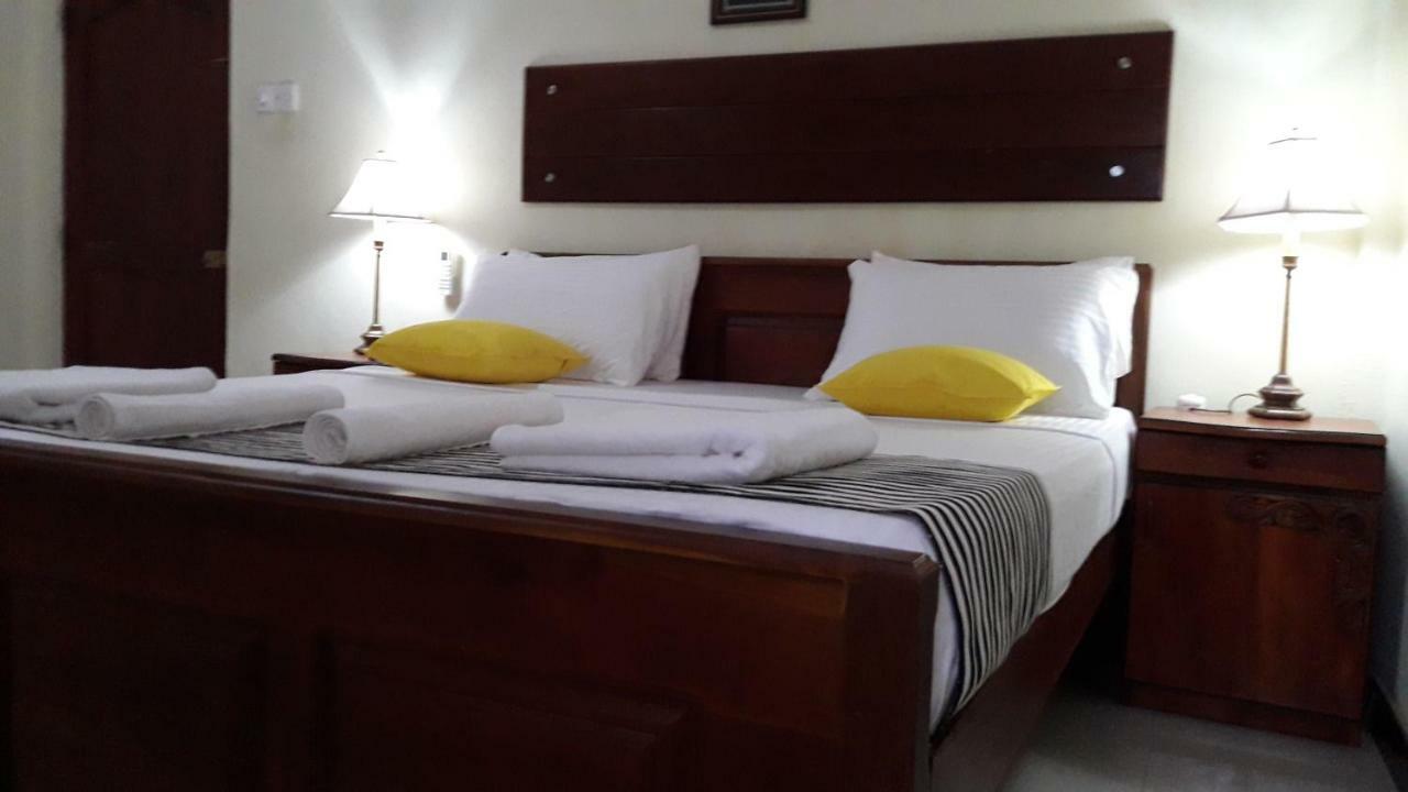 The Max Villa Negombo Eksteriør billede